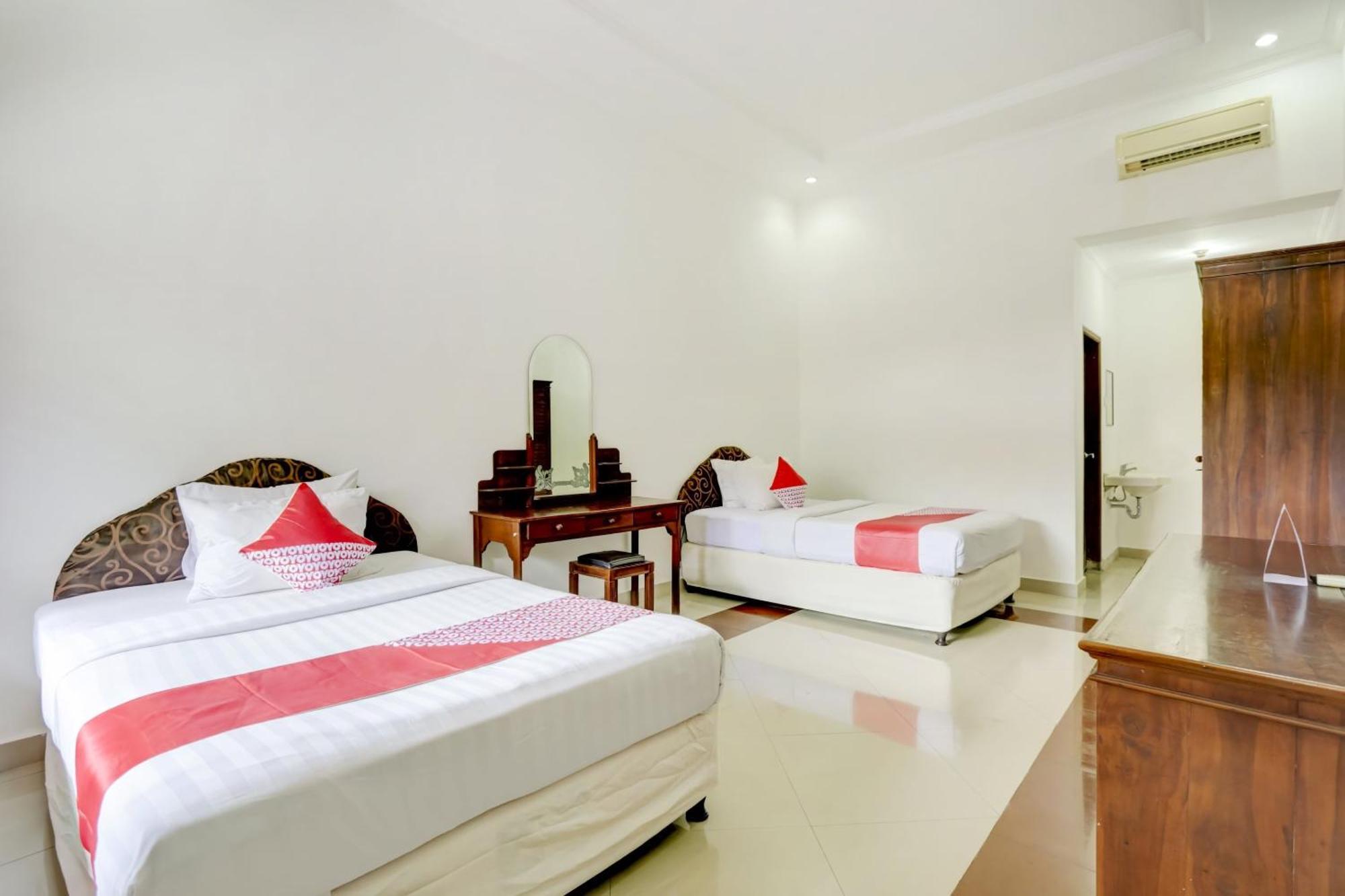 Super Oyo 3261 Hotel Ratu Denpasar Exterior foto